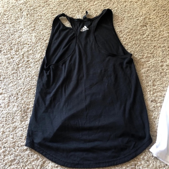 Adidas tops - Picture 2 of 5